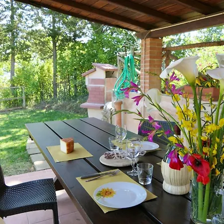 Elena In Montescudaio, Ground Floor With Fenced Garden Villa