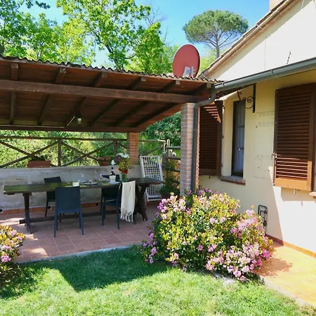 Elena In Montescudaio, Ground Floor With Fenced Garden Villa Montescudaio
