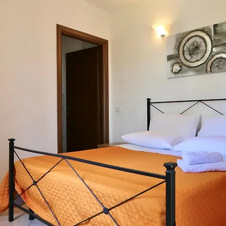 Elena In Montescudaio, Ground Floor With Fenced Garden Villa *